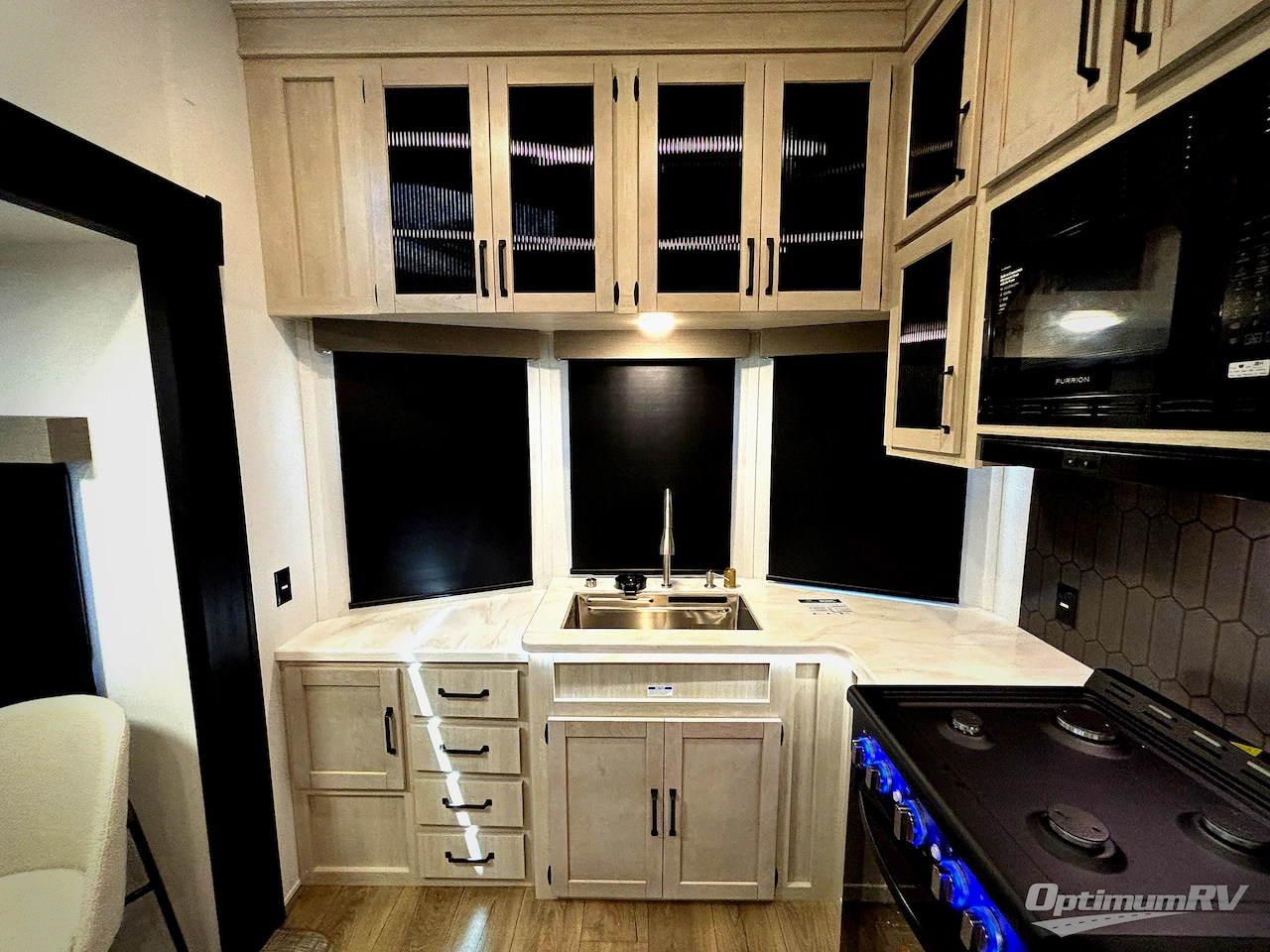 2027 Forest River Puma Vista 403LFT Photo 7