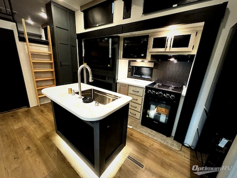 2027 Forest River Puma Vista 421LFT RV Photo 3