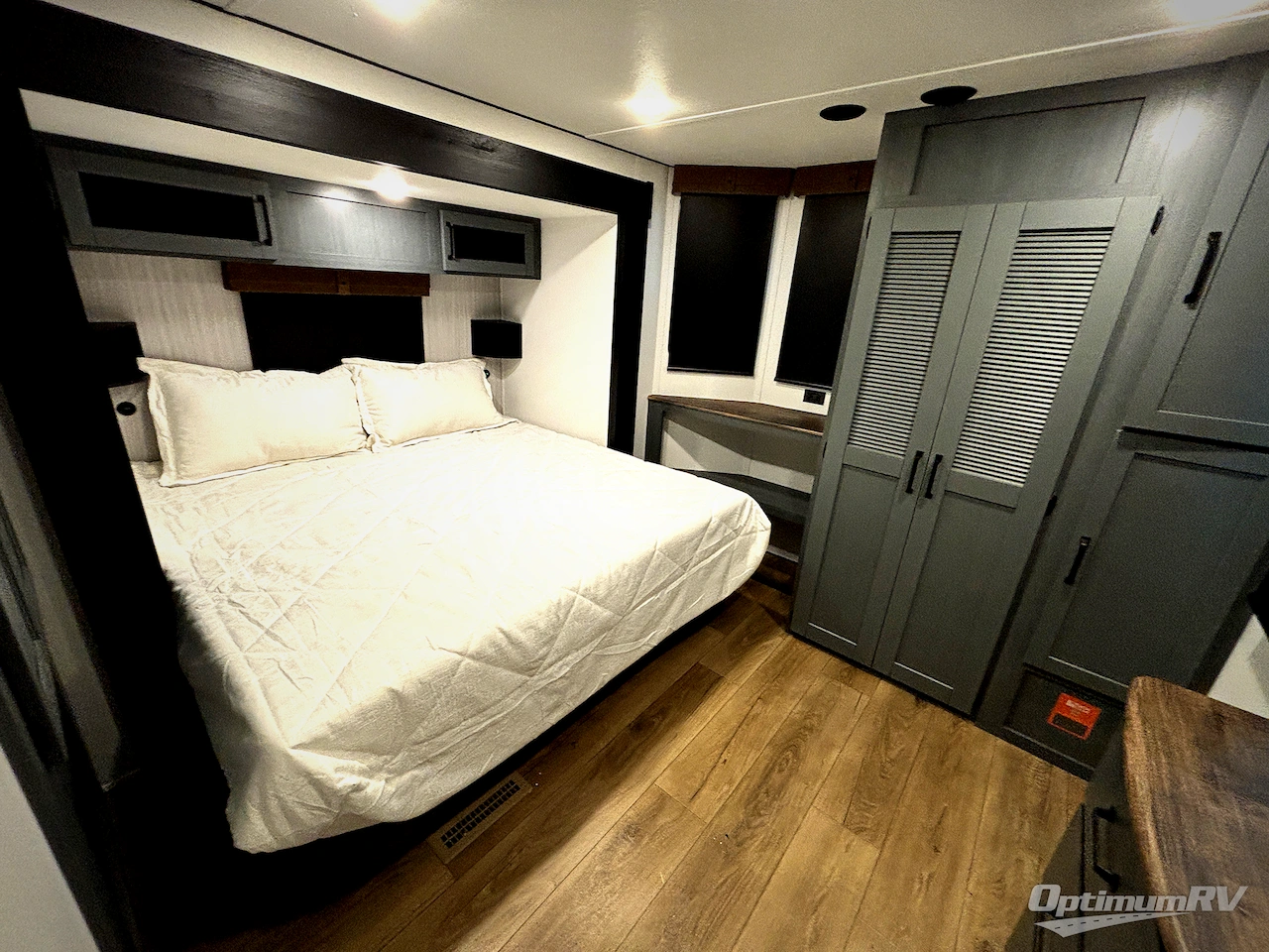 2027 Forest River Puma Vista 421LFT Photo 7