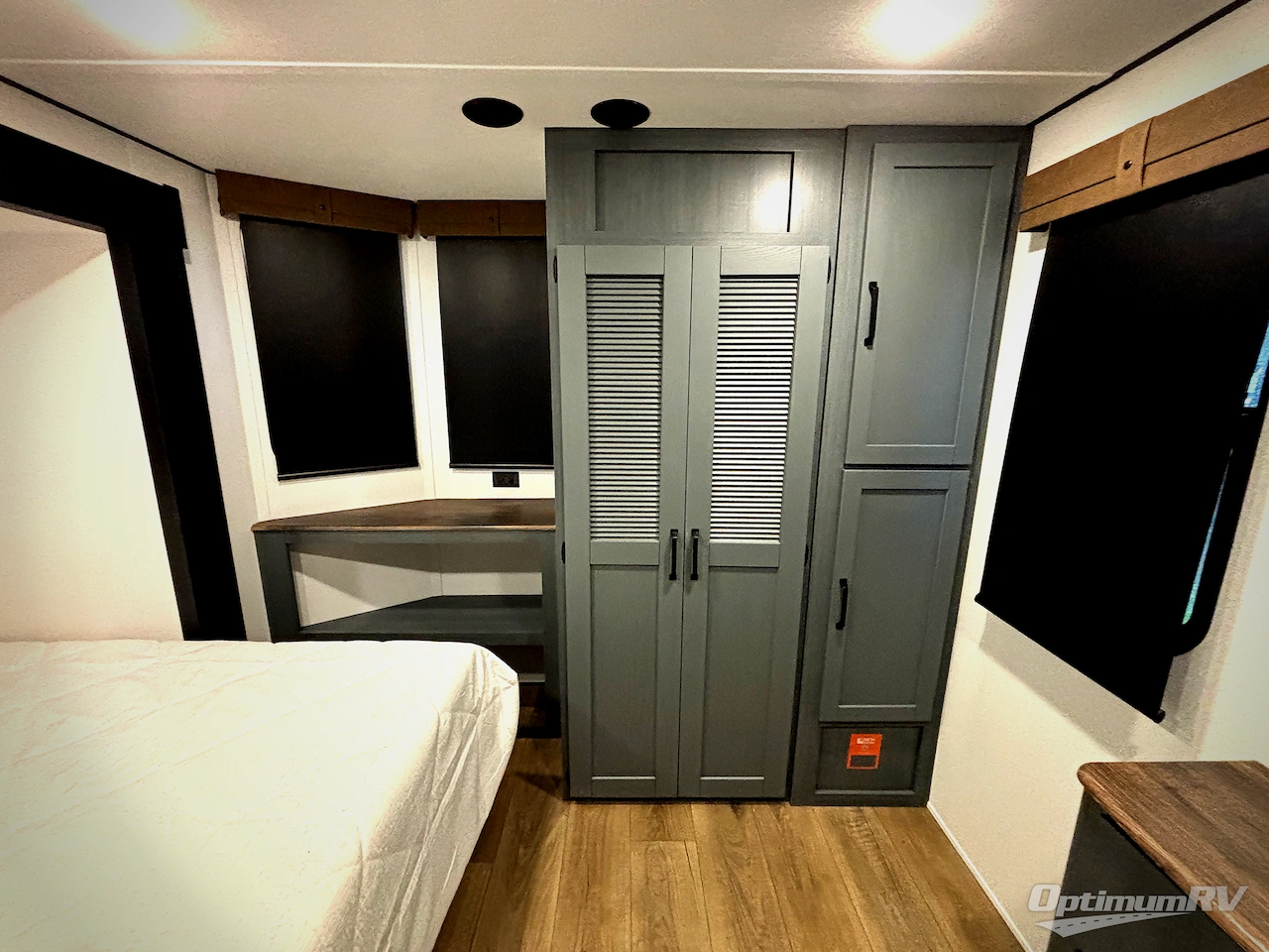 2027 Forest River Puma Vista 421LFT Photo 9