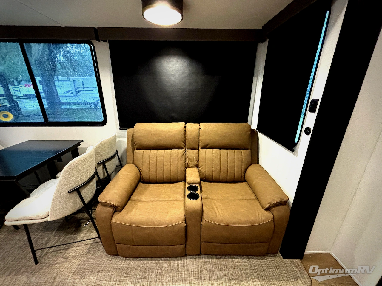 2027 Forest River Puma Vista 421LFT Photo 19