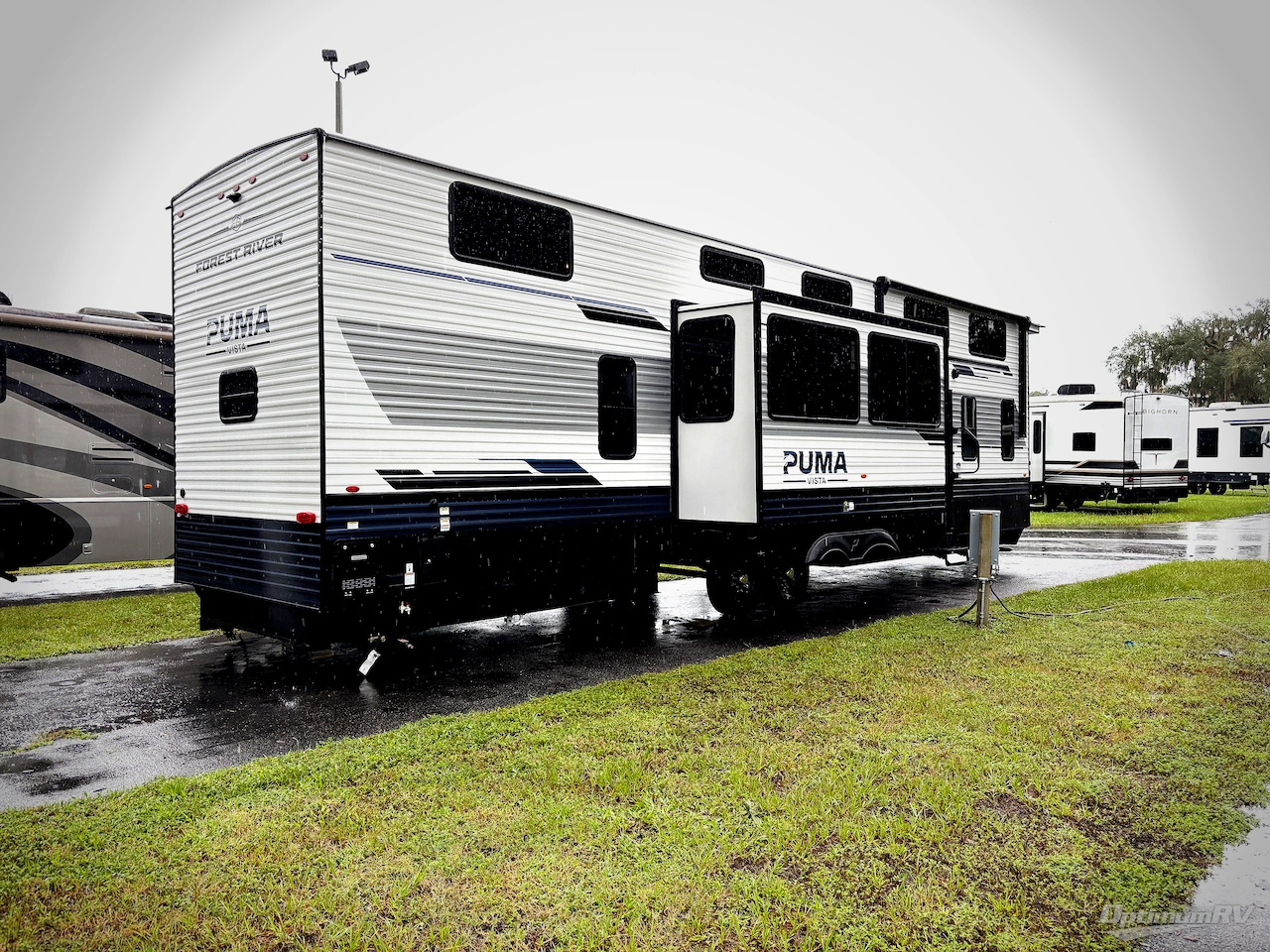 2027 Forest River Puma Vista 421LFT Photo 2