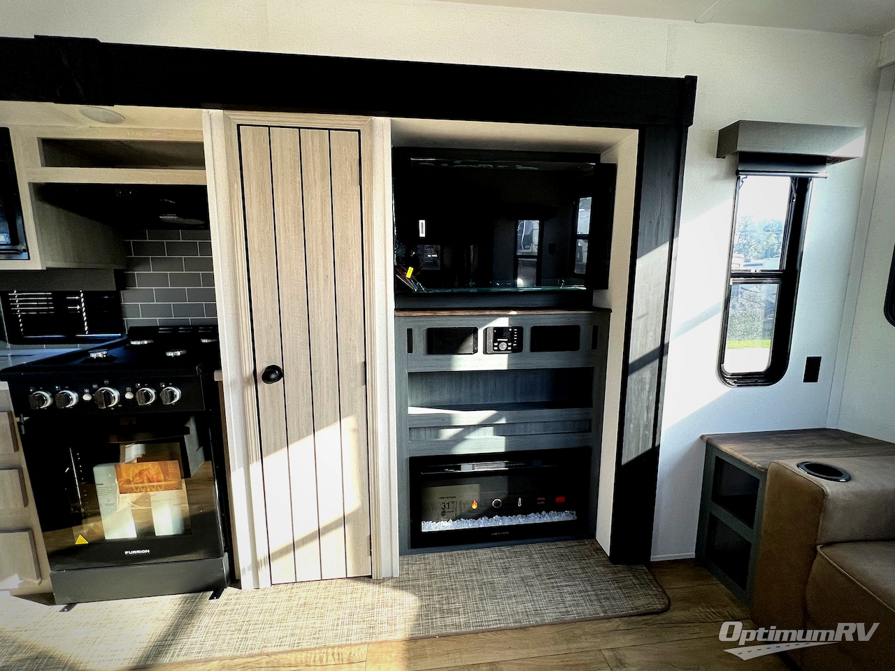 2026 Forest River Puma Vista 37PFL Photo 7