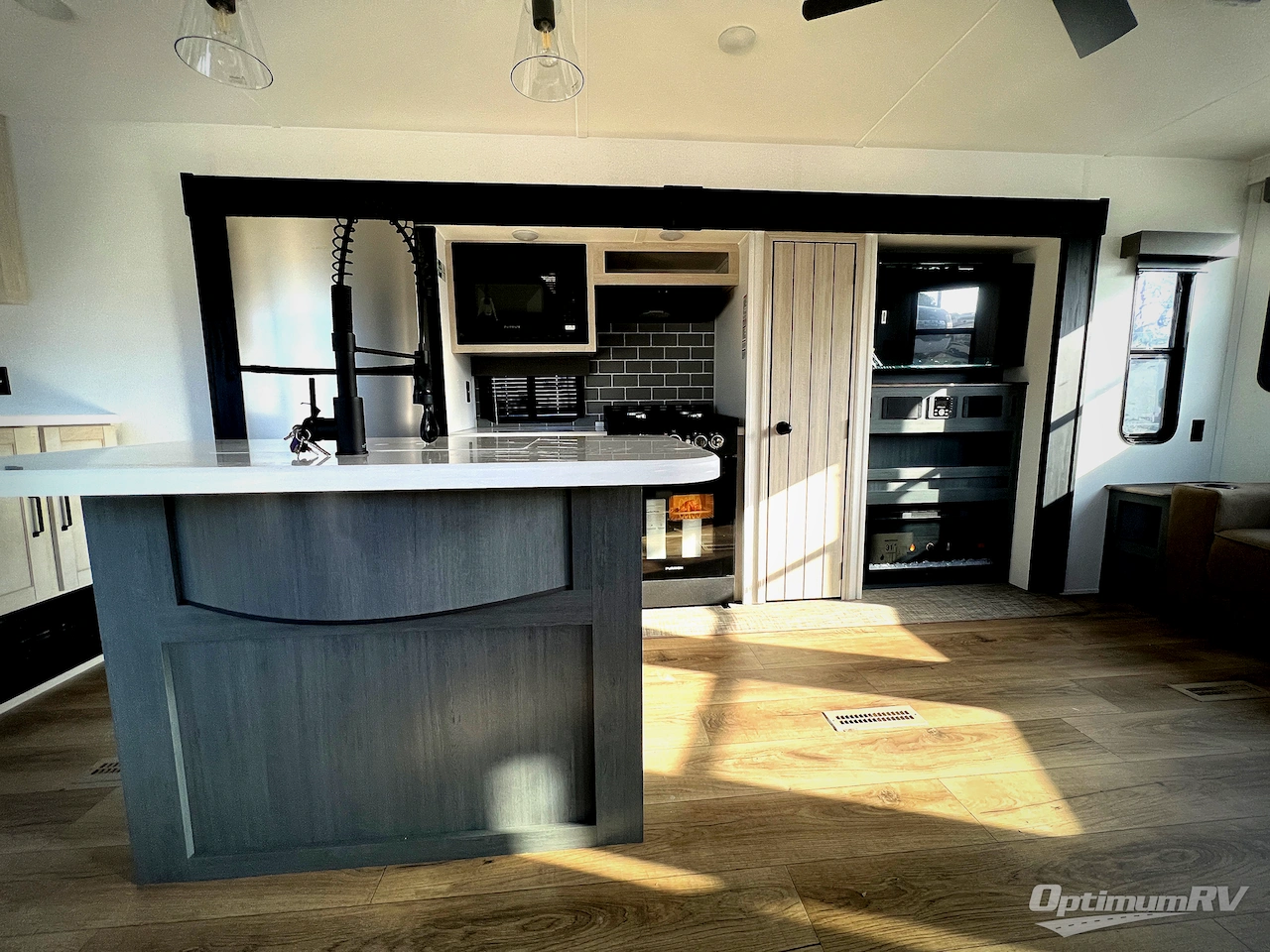 2026 Forest River Puma Vista 37PFL Photo 11