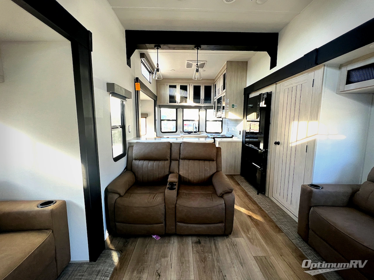 2026 Forest River Puma Vista 403LFT Photo 5