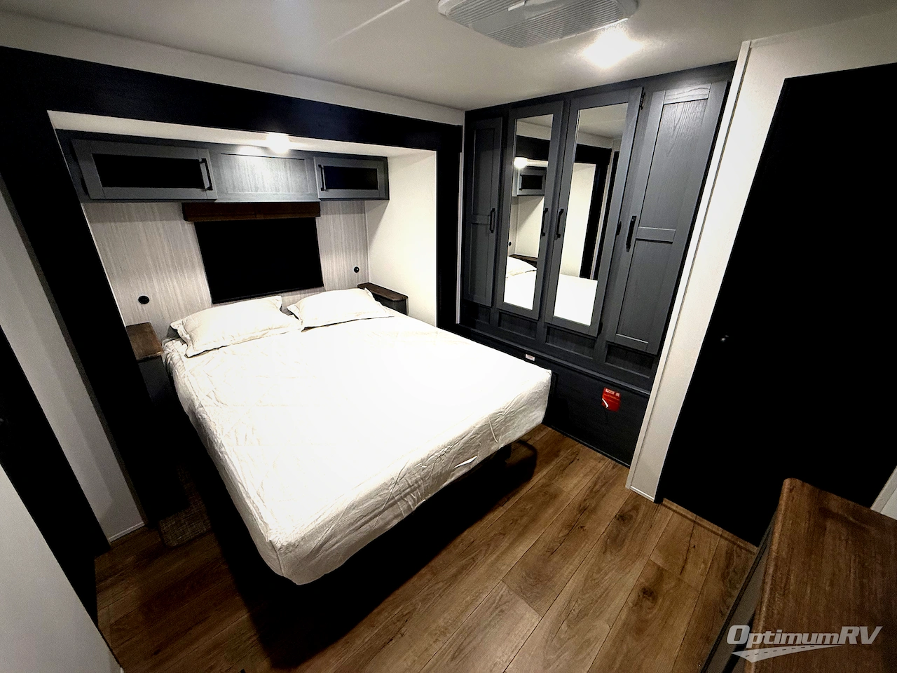 2026 Forest River Puma 32BHFS Photo 26