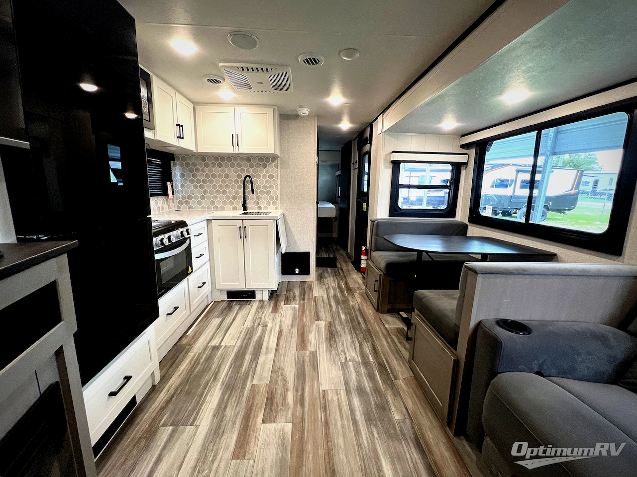 2025 Jayco Jay Feather 31BH Photo 6