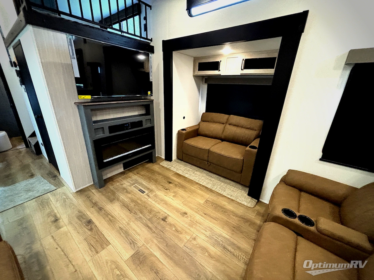 2027 Forest River Puma Vista 403LFT Photo 11