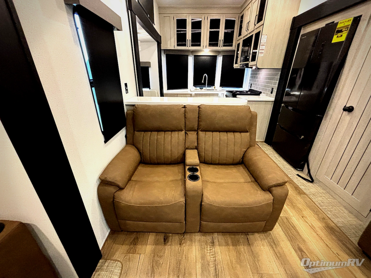 2027 Forest River Puma Vista 403LFT Photo 12
