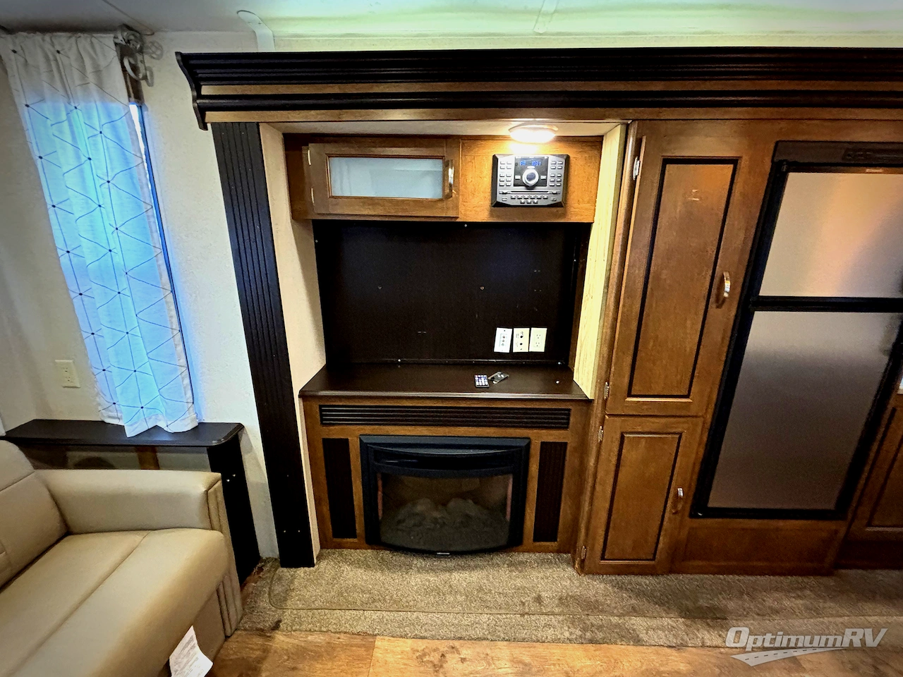 2017 Forest River Wildwood 27REI Photo 13