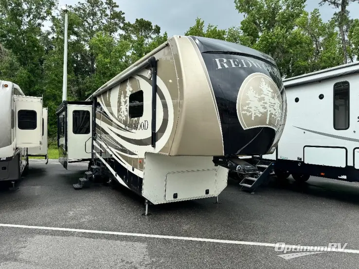 2015 Redwood Redwood 38RE RV Photo 1