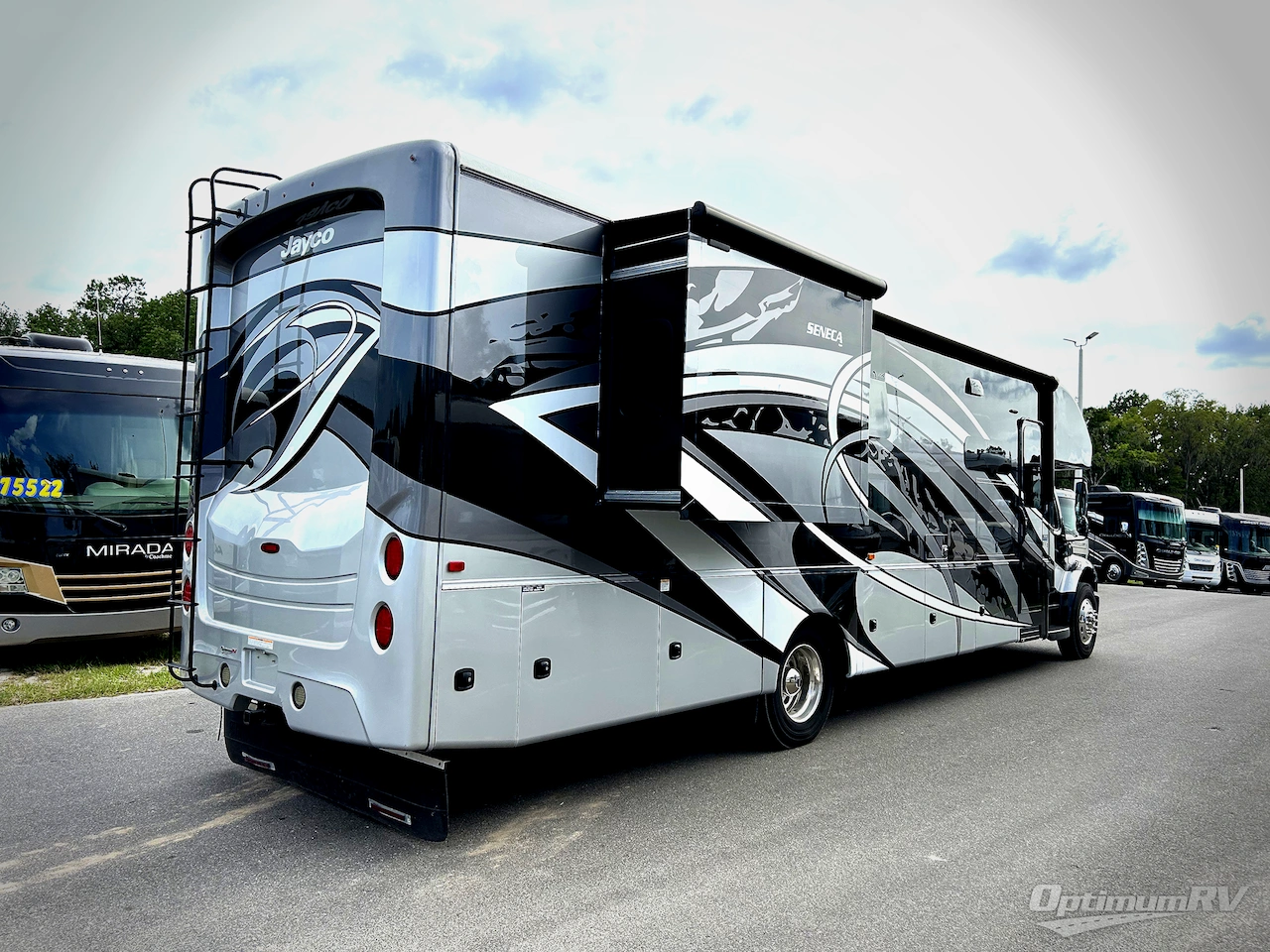 2021 Jayco Seneca Prestige 37K Photo 2