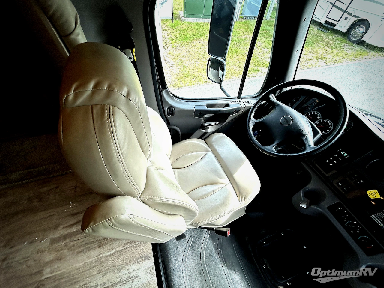2021 Jayco Seneca Prestige 37K Photo 7