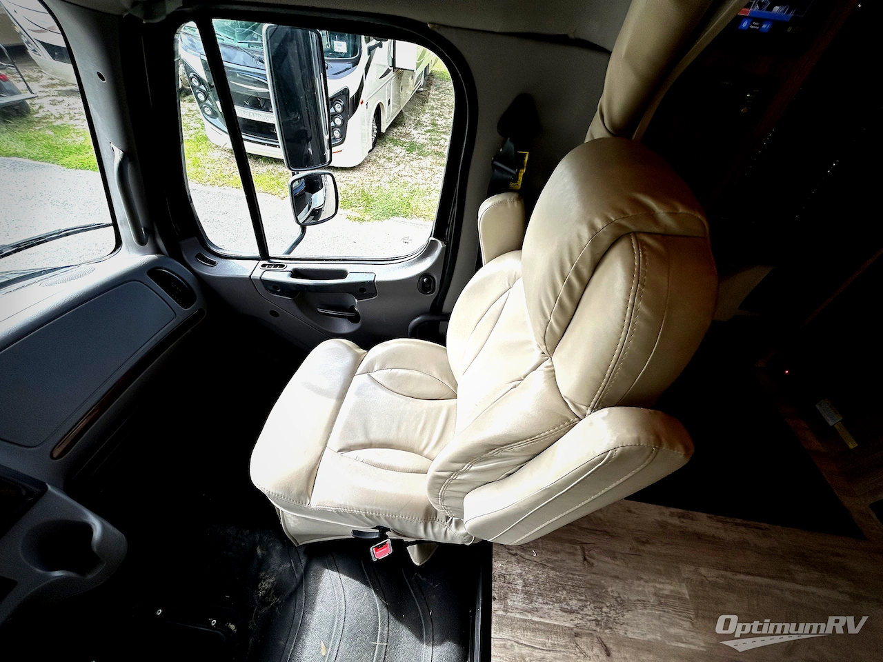 2021 Jayco Seneca Prestige 37K Photo 9