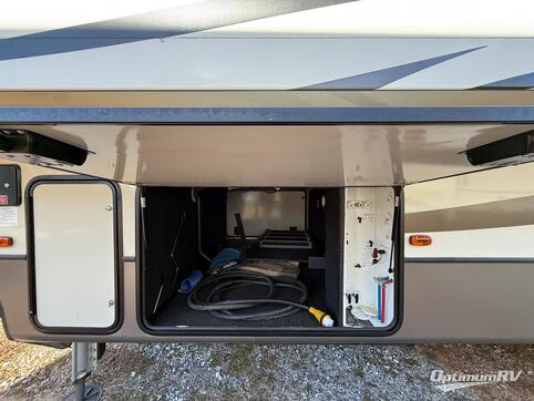 2018 Keystone Montana 3811MS RV Photo 4