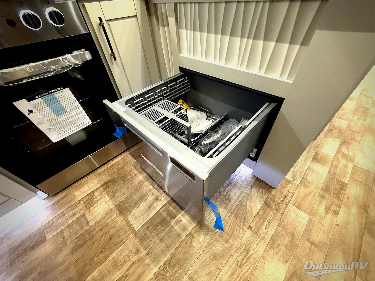 2025 Redwood Redwood 401LK Photo 11