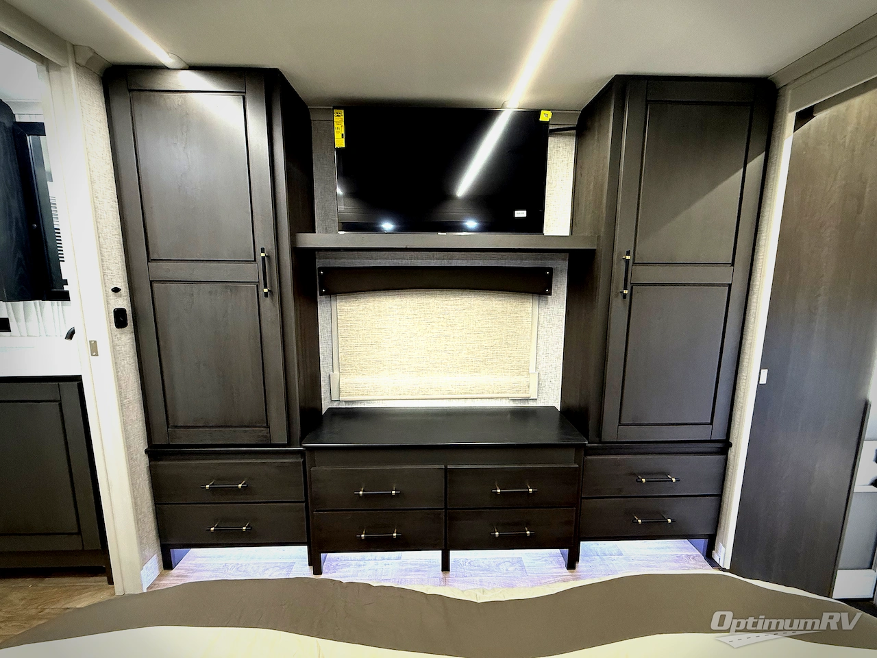 2025 Redwood Redwood 401LK Photo 24