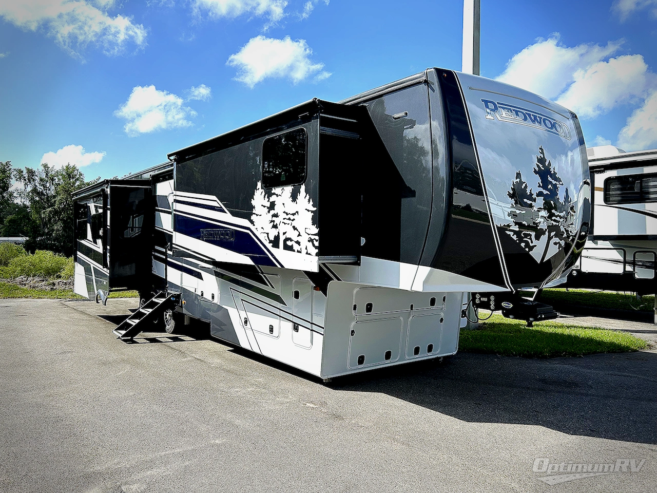 2025 Redwood Redwood 412GK Photo 1