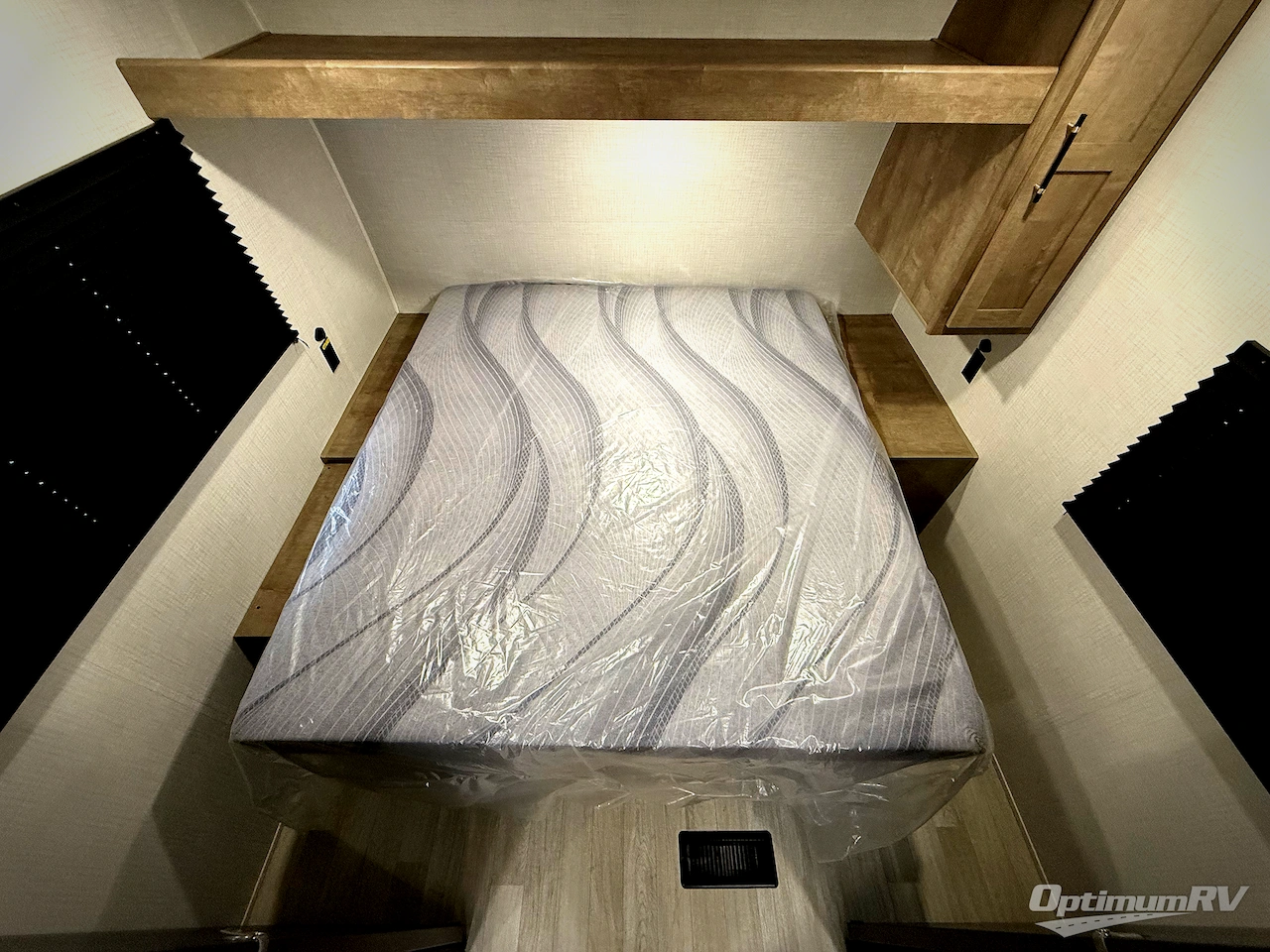 2026 Keystone Springdale Classic 269DBC Photo 16