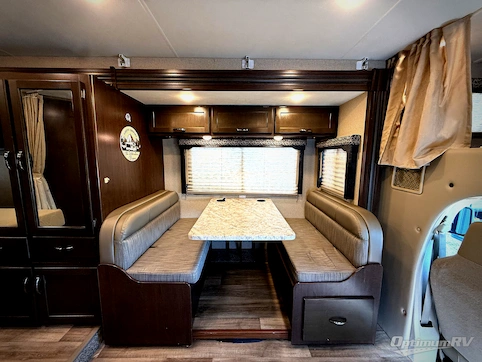 2020 Thor FREEDOM ELITE 24HE RV Photo 3