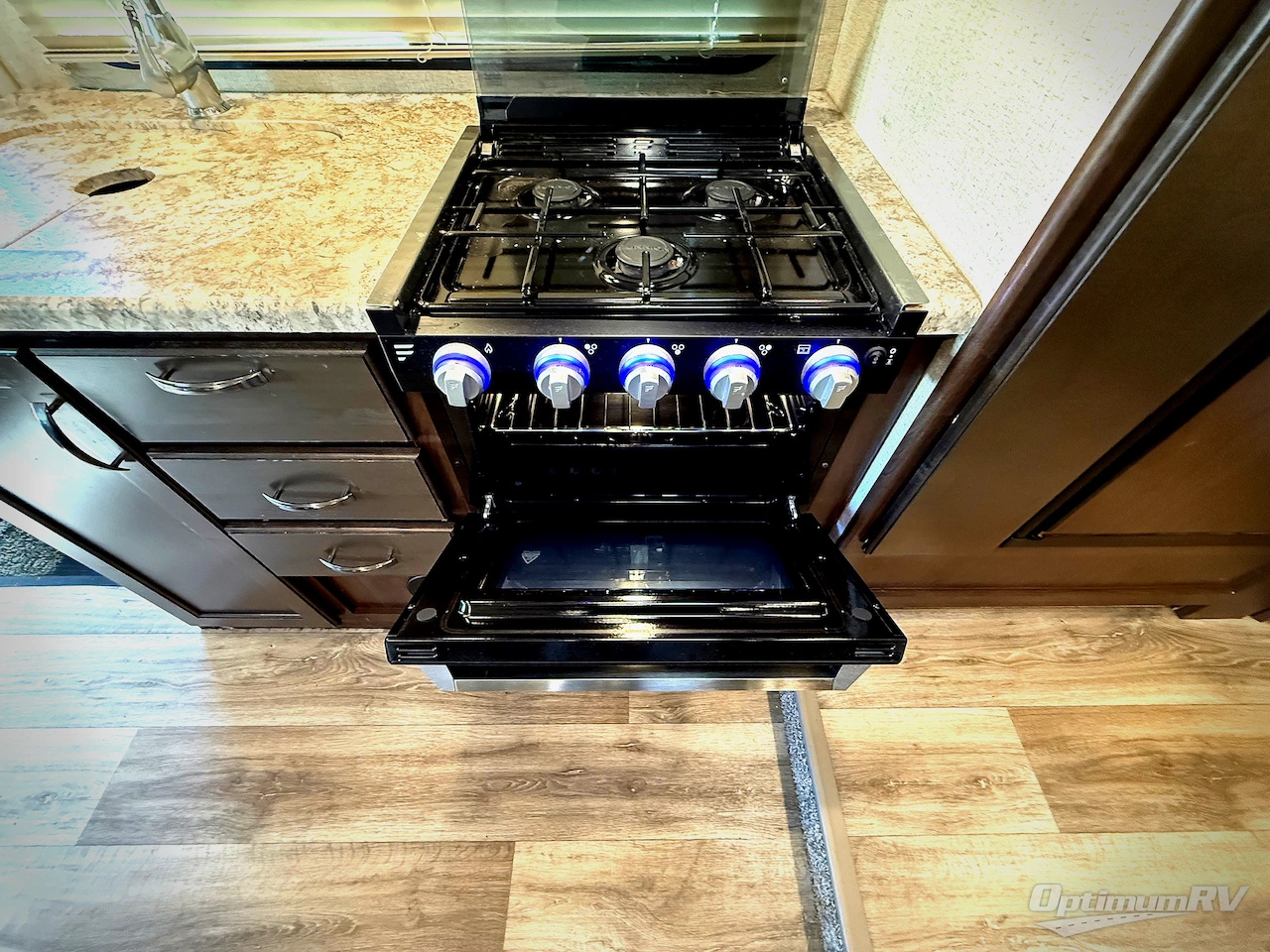 2020 Thor FREEDOM ELITE 24HE Photo 14