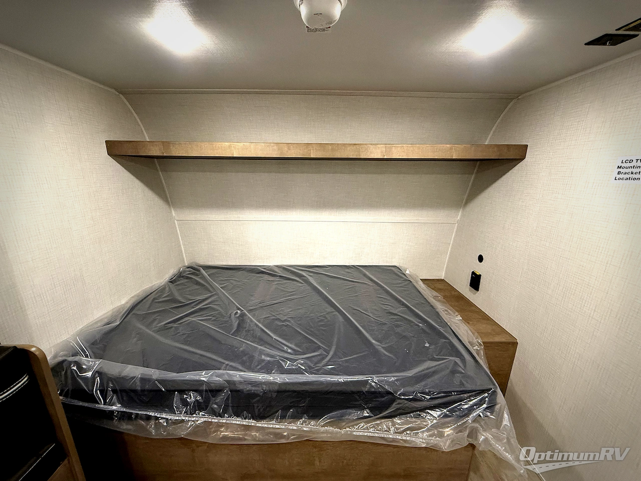 2026 Keystone Springdale Mini 1760BH Photo 6