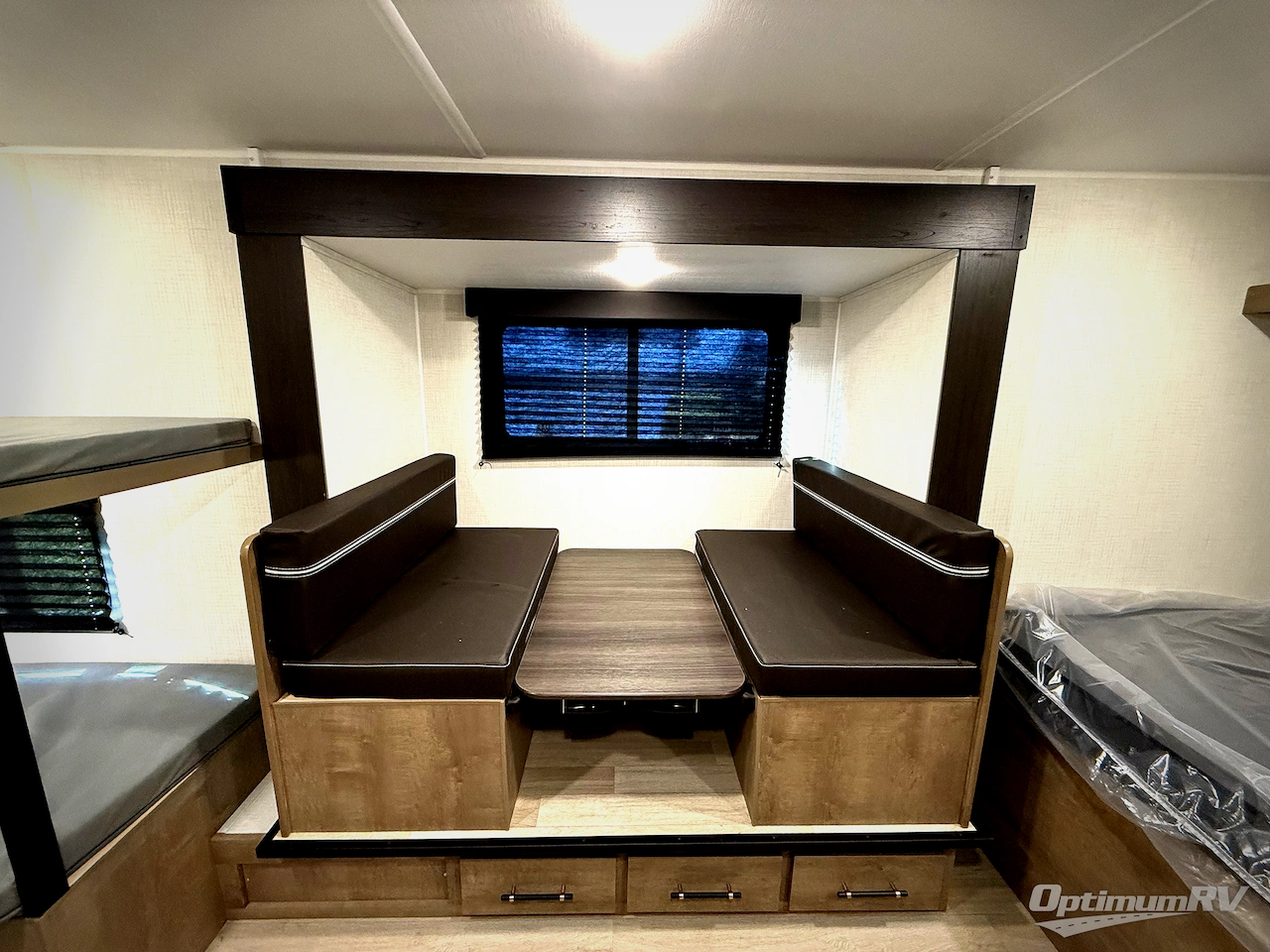 2026 Keystone Springdale Mini 1760BH Photo 8