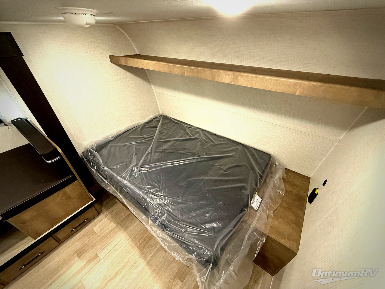 2026 Keystone Springdale Mini 1760BH Photo 6