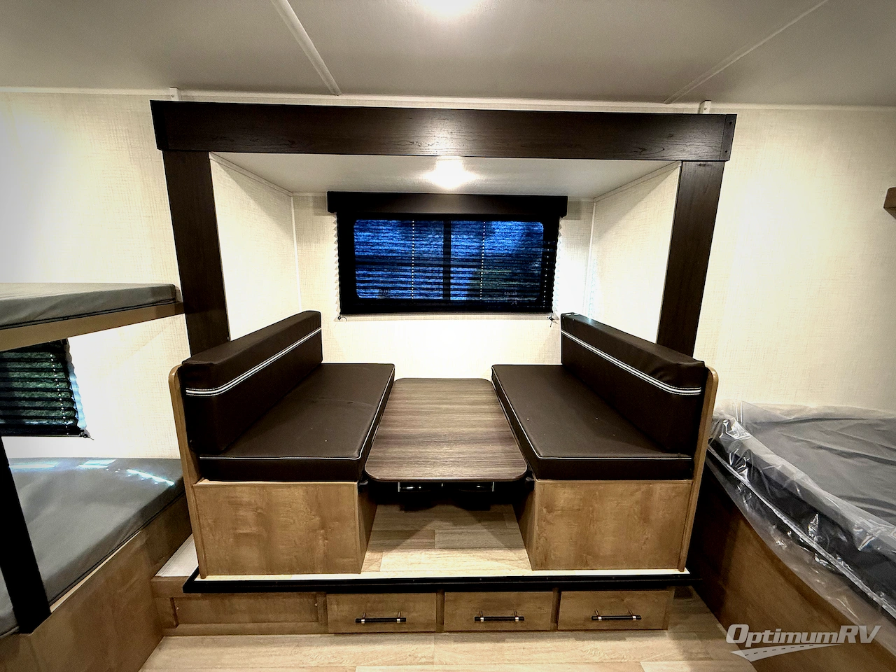 2026 Keystone Springdale Mini 1760BH Photo 7
