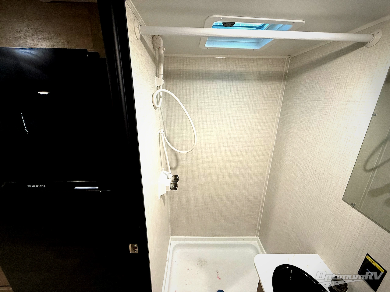 2026 Keystone Springdale Mini 1760BH Photo 14