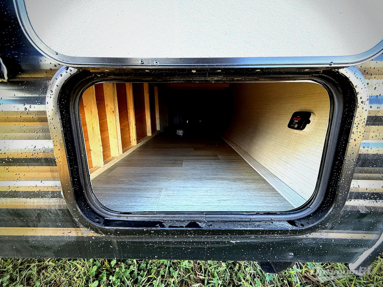 2026 Keystone Springdale Mini 1760BH Photo 15