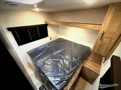 2026 Keystone Springdale Classic 261BHC RV Photo 2