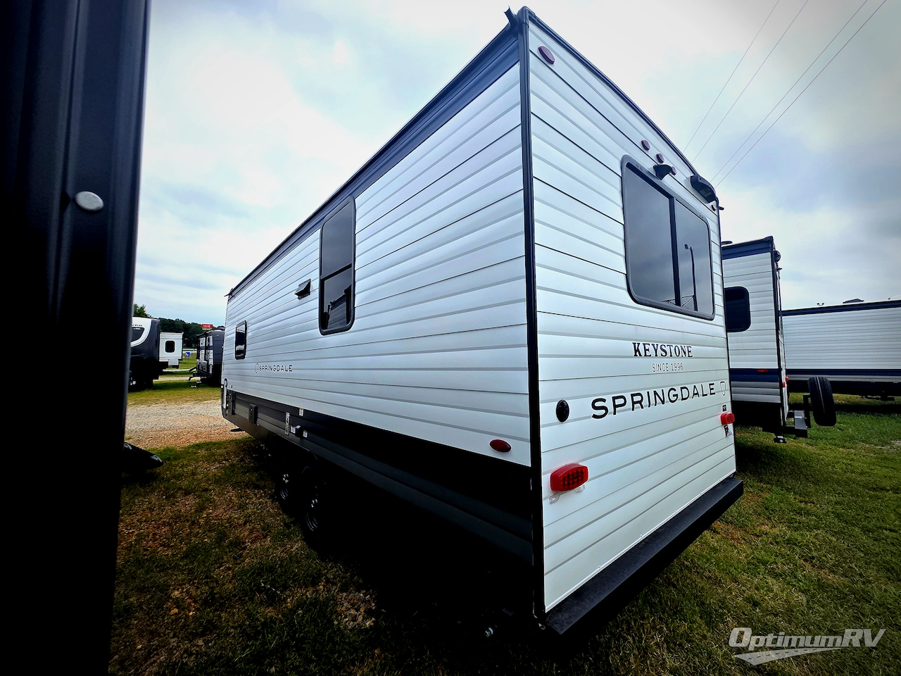 2027 Keystone Springdale 2100RL Photo 3