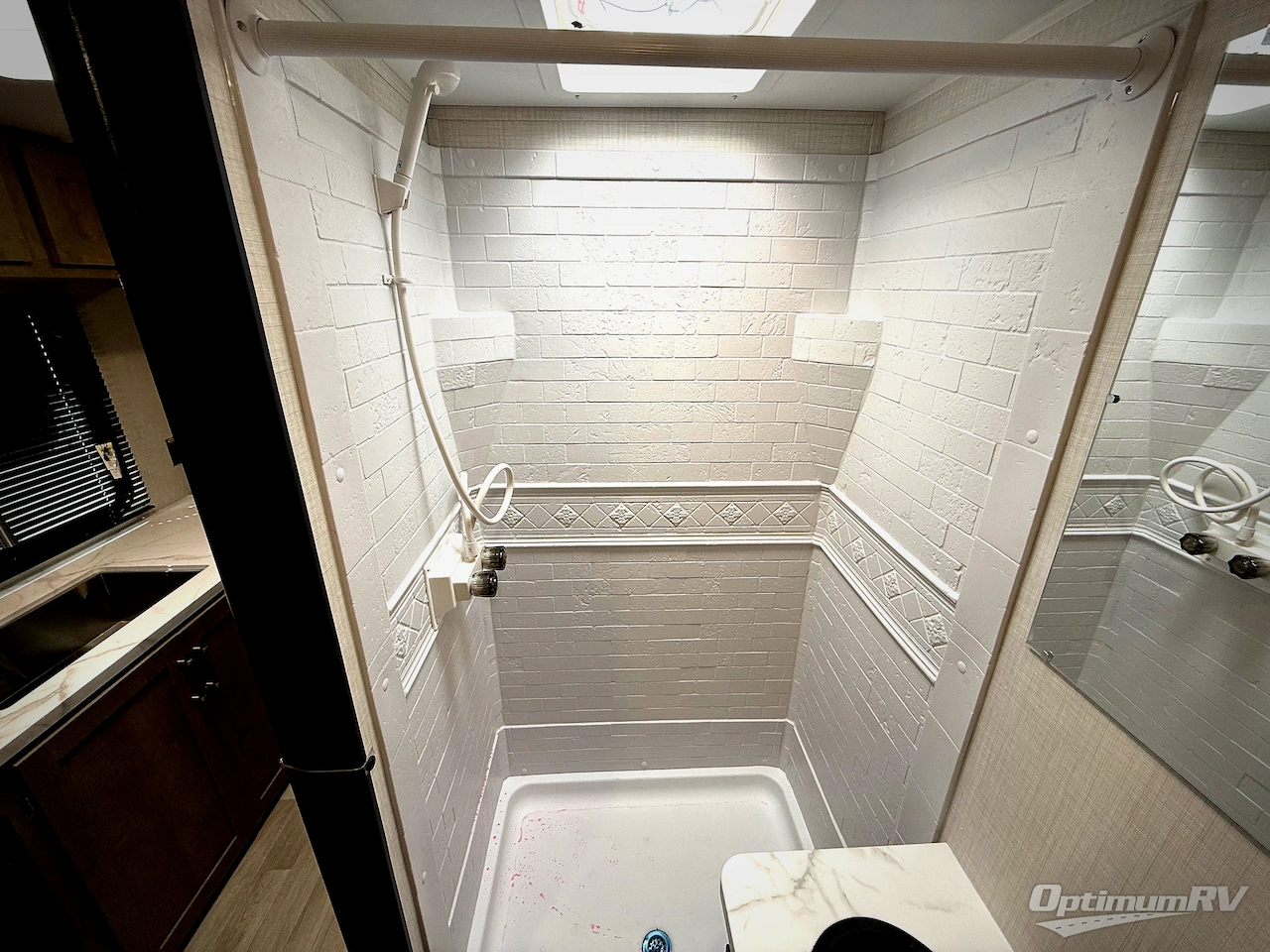 2026 Keystone Springdale Classic 200RLC Photo 10