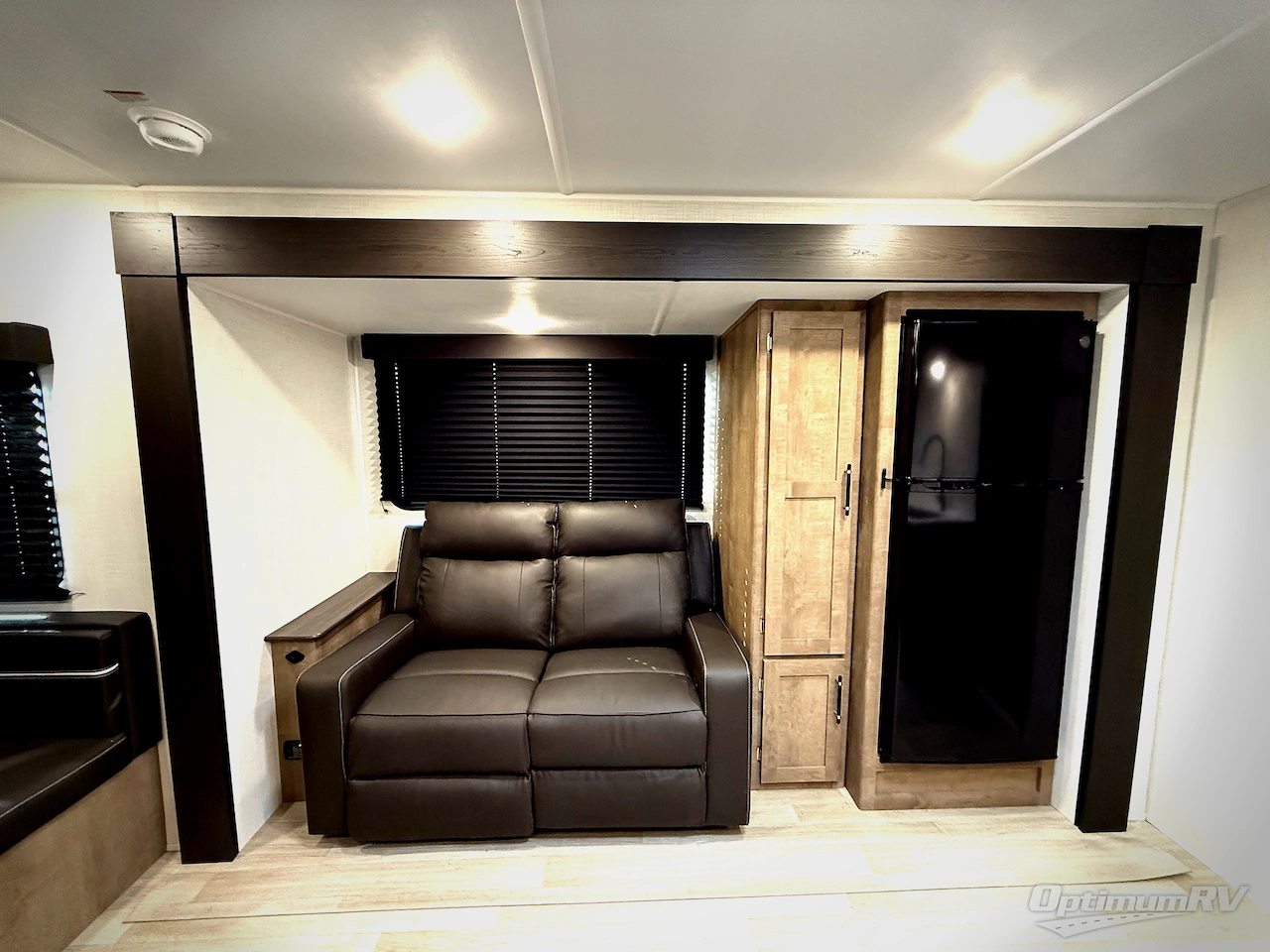 2026 Keystone Springdale Classic 254RDC Photo 7