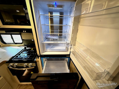 2026 Venture Sienna SA281VQB RV Photo 3