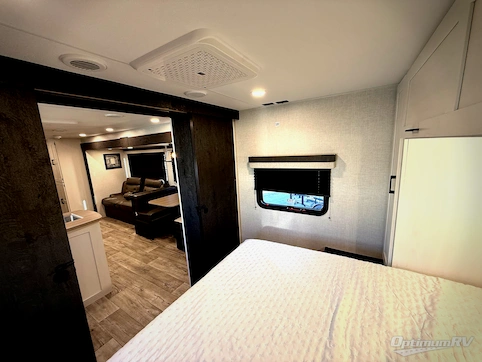 2026 Venture Sienna SA281VQB RV Photo 4