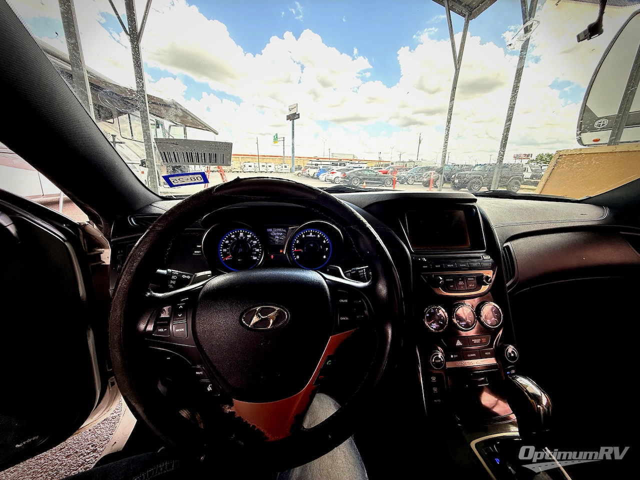 2013 Hyundai Hyundai Genesis Photo 6