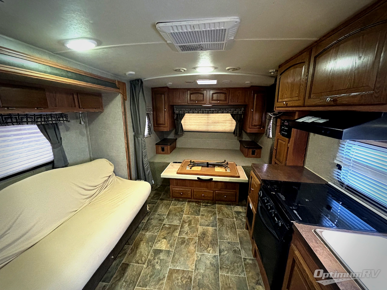 2014 Forest River Rockwood Mini Lite 2109S Photo 5