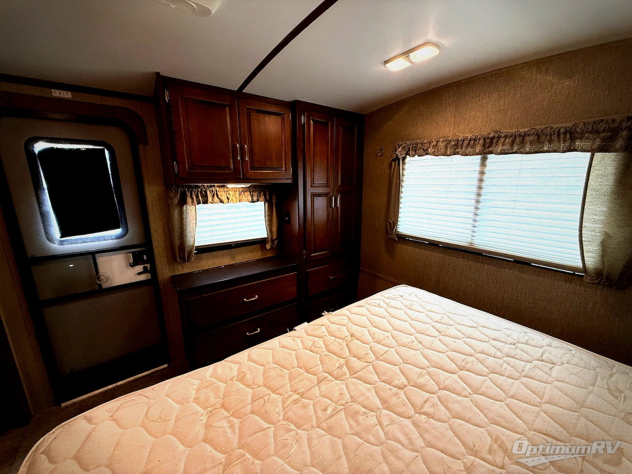 2017 Keystone Outback 333FE Photo 15