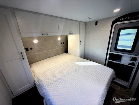 2026 Venture Sienna SA241VRD RV Photo 4