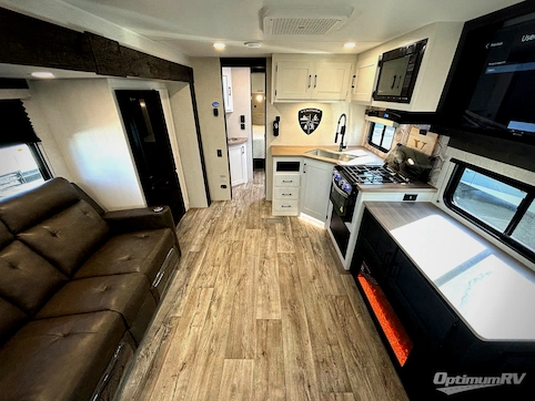 2026 Venture Sienna SA241VRD RV Photo 2