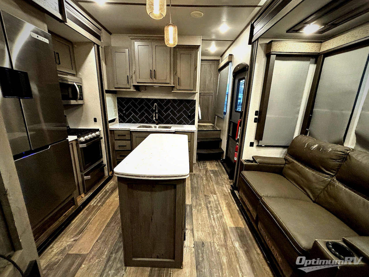 2020 Keystone Raptor 356 Photo 5