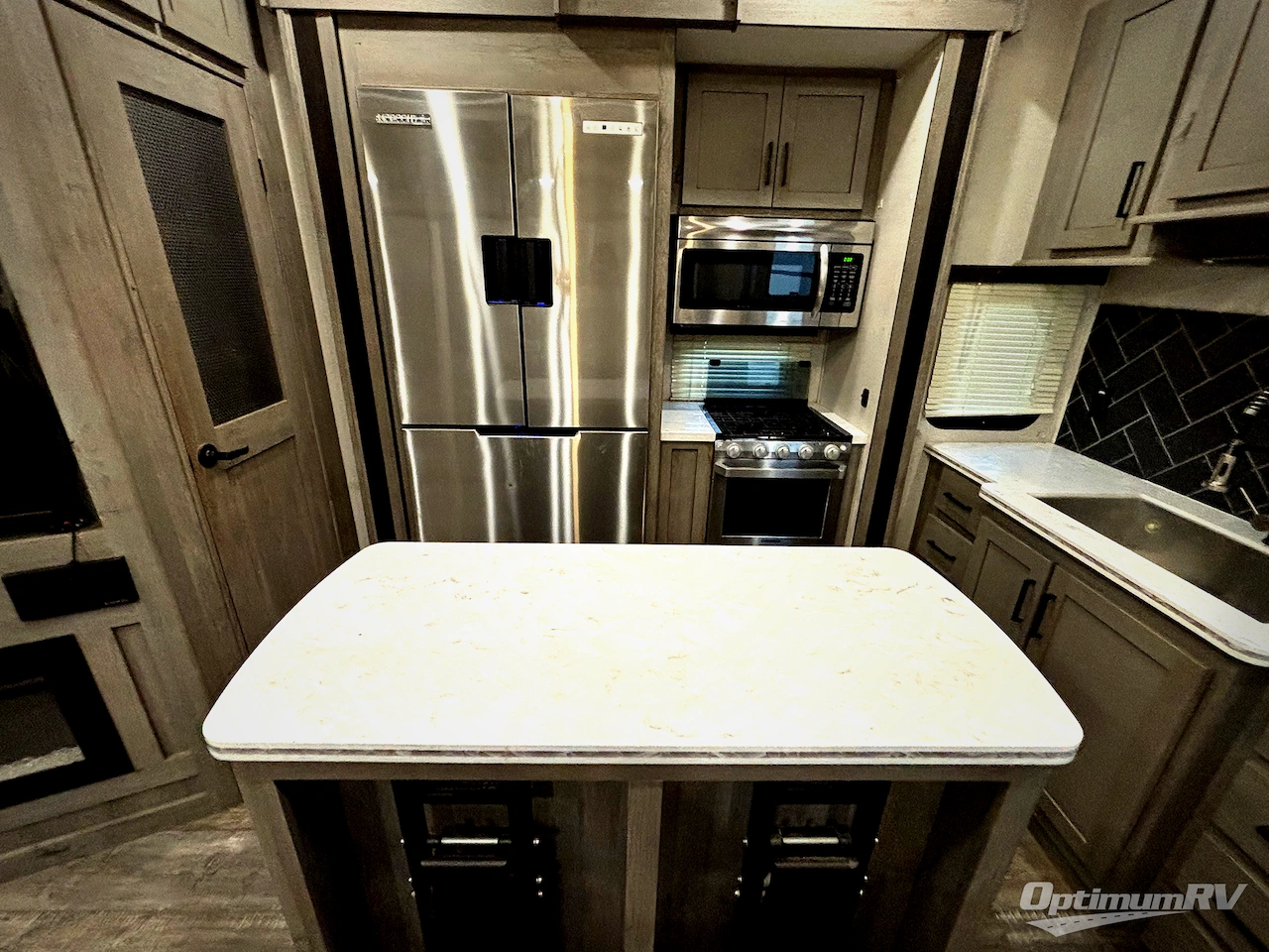 2020 Keystone Raptor 356 Photo 14