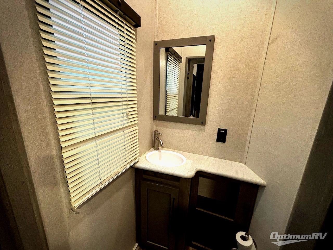 2020 Keystone Raptor 356 Photo 21