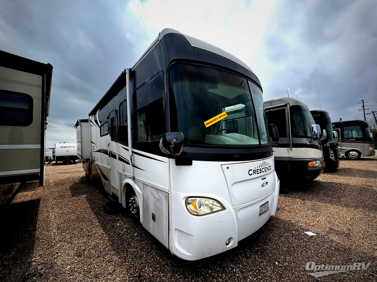 2007 Gulf Stream Crescendo 8356 CRW Photo 1