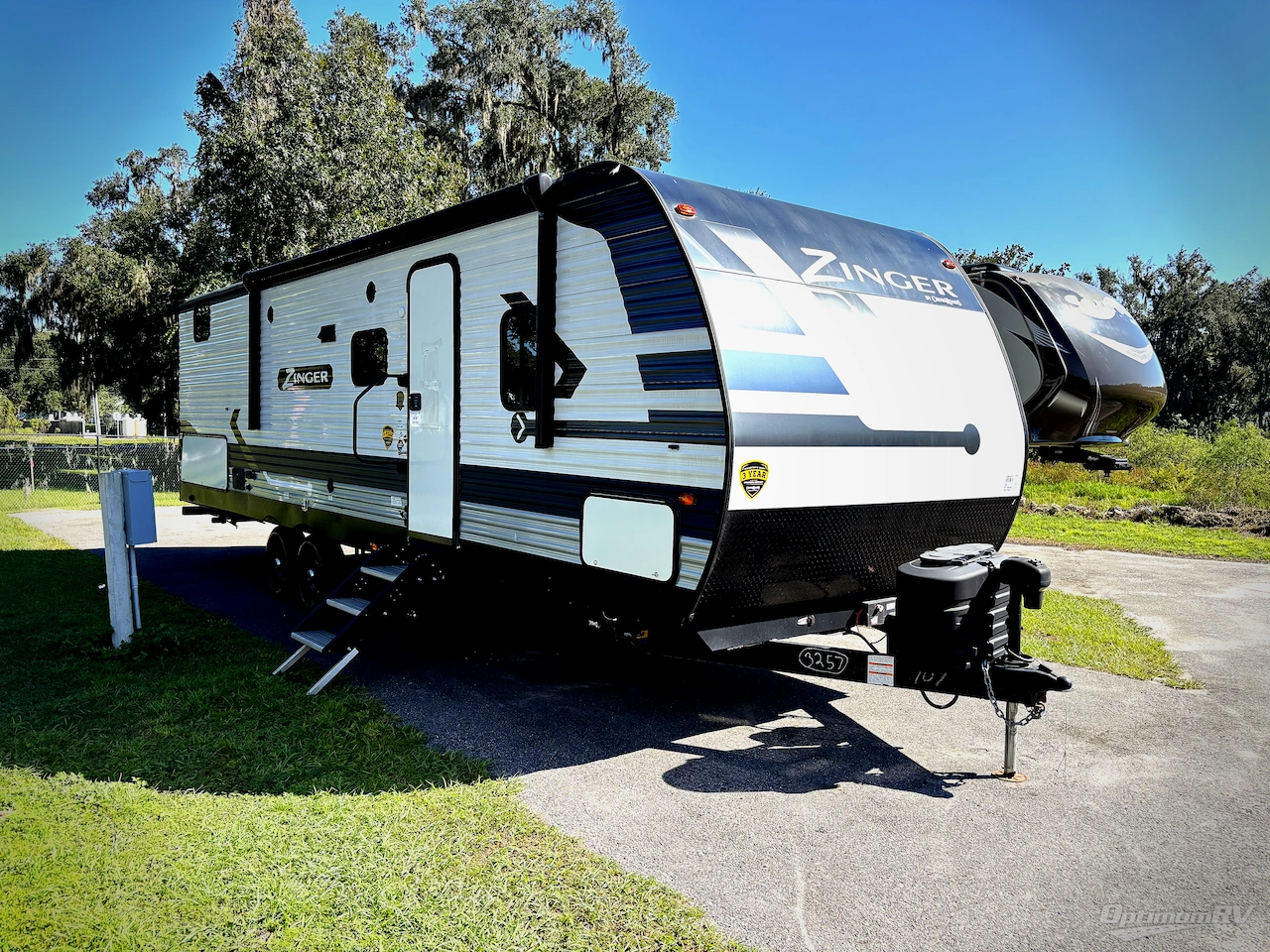 Used 2022 CrossRoads Zinger ZR290KB Travel Trailer at Optimum RV
