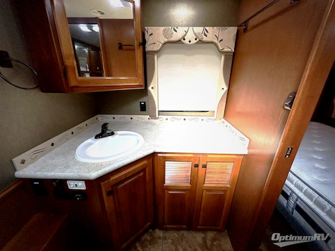 2013 Tiffin Allegro 36 LA RV Photo 4