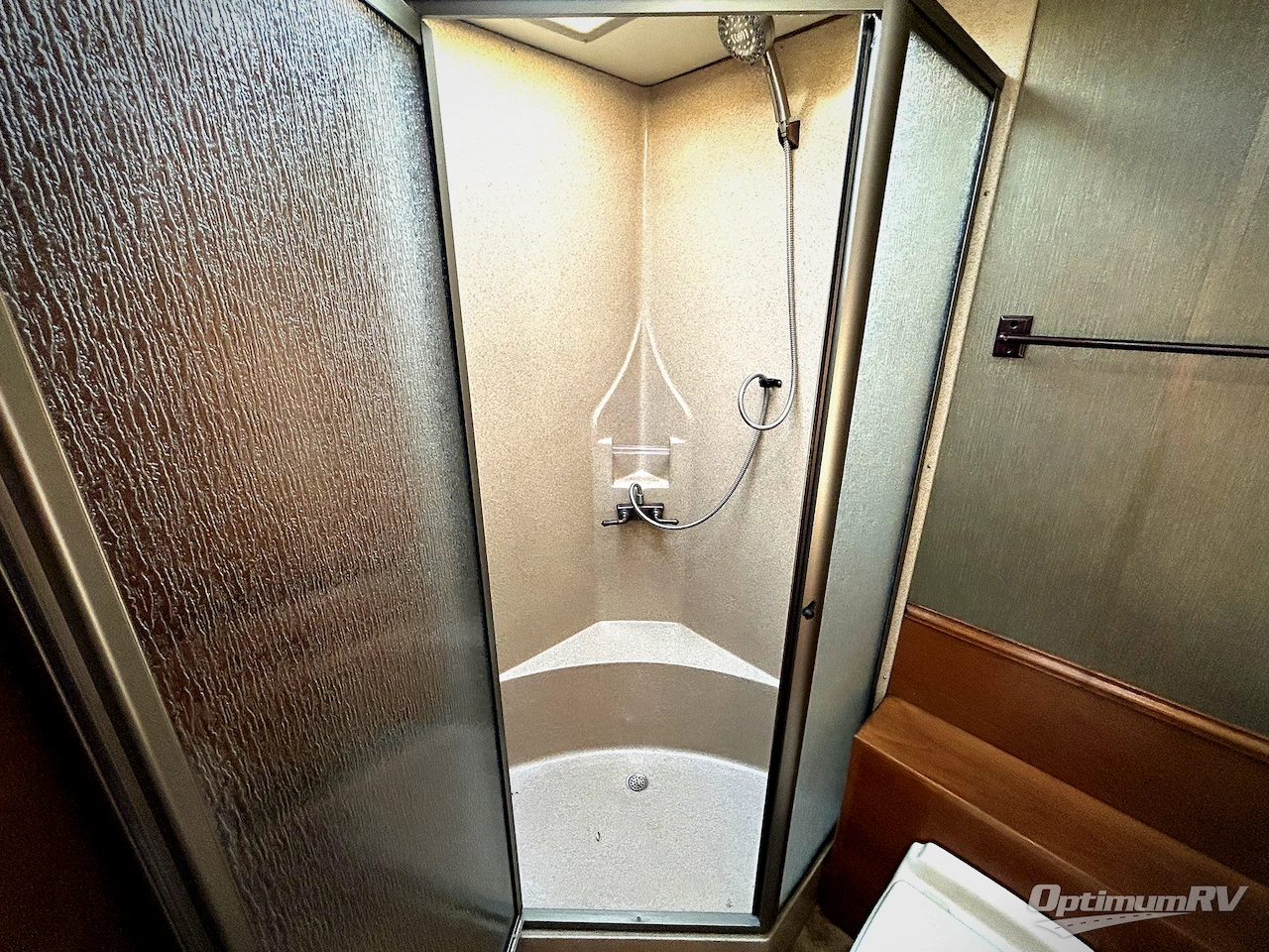 2013 Tiffin Allegro 36 LA Photo 21