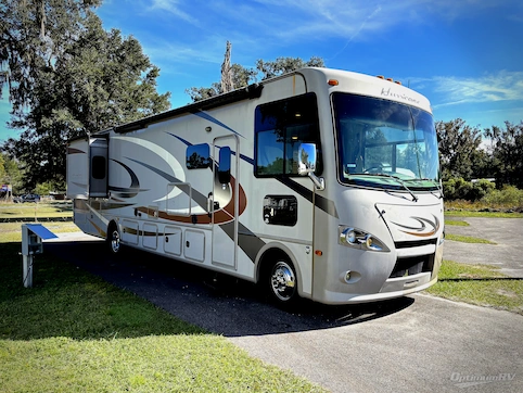 Used 2016 Thor Hurricane 35C Featured Photo
